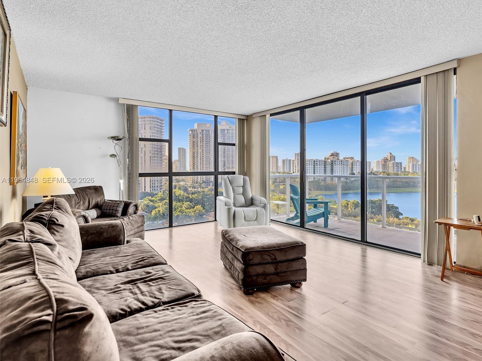 3731 N Country Club Dr 1223