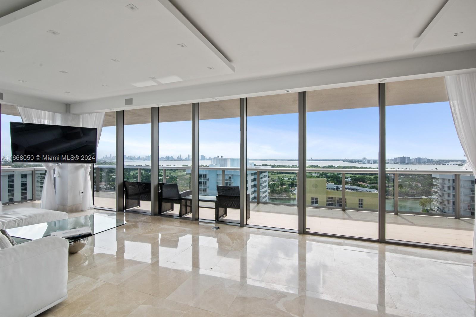 MEI CONDO - Residential