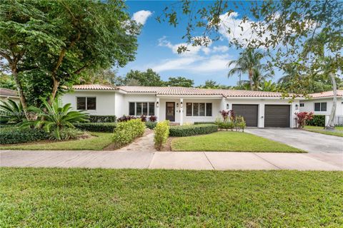 Tiny photo for 426 Hardee Rd, Coral Gables, FL 33146 (MLS # A11989631)