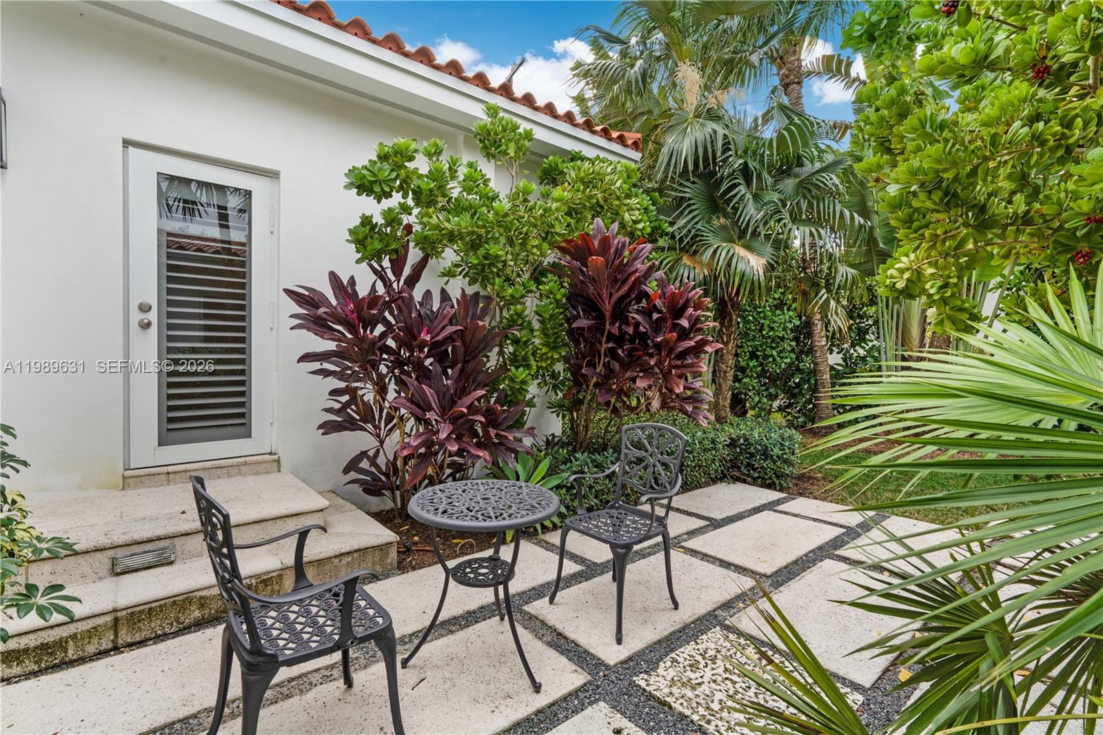 CORAL GABLES RIVIERA SEC - Residential