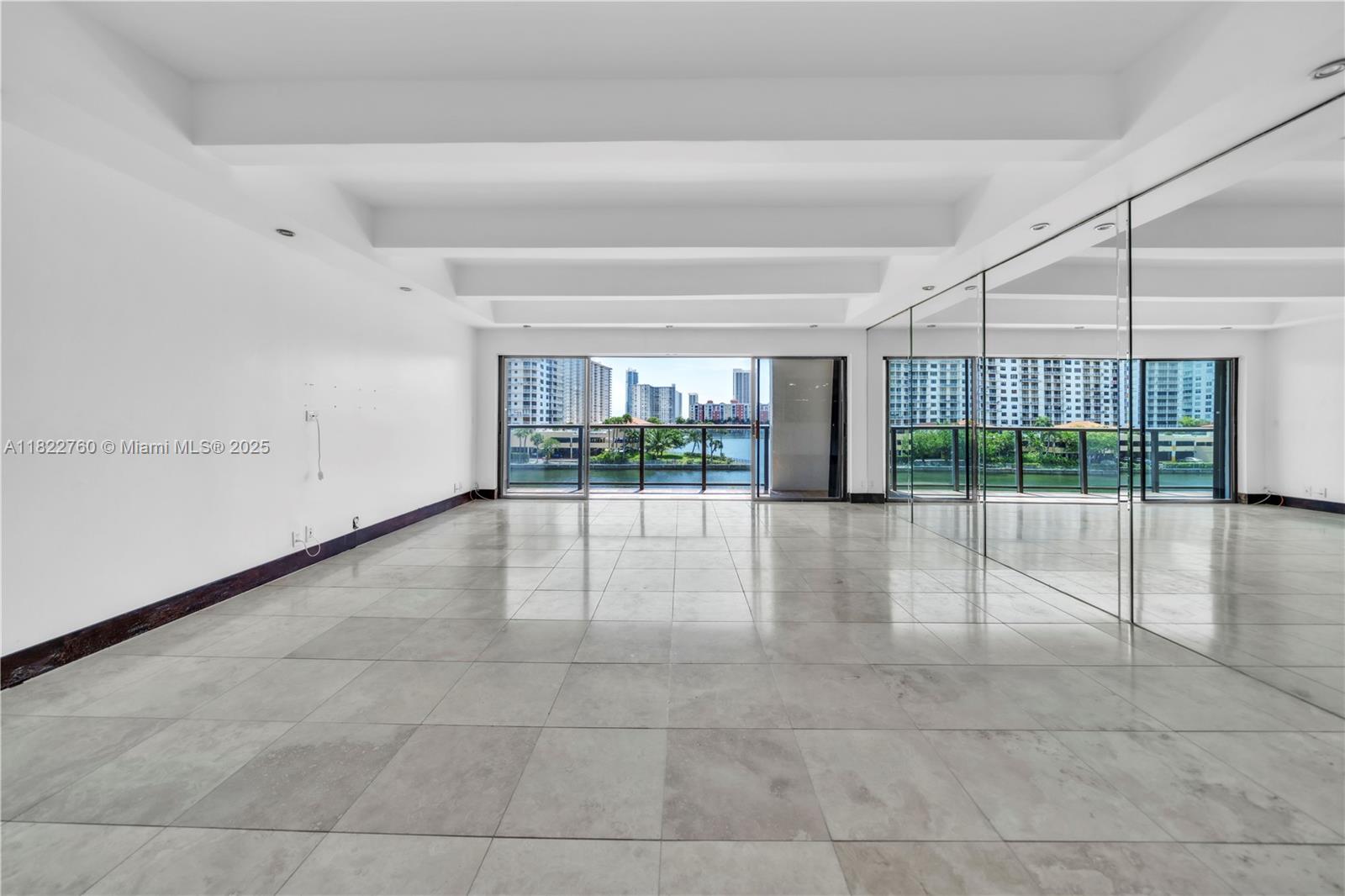 PELICAN LANDING CONDO - Residential Lease