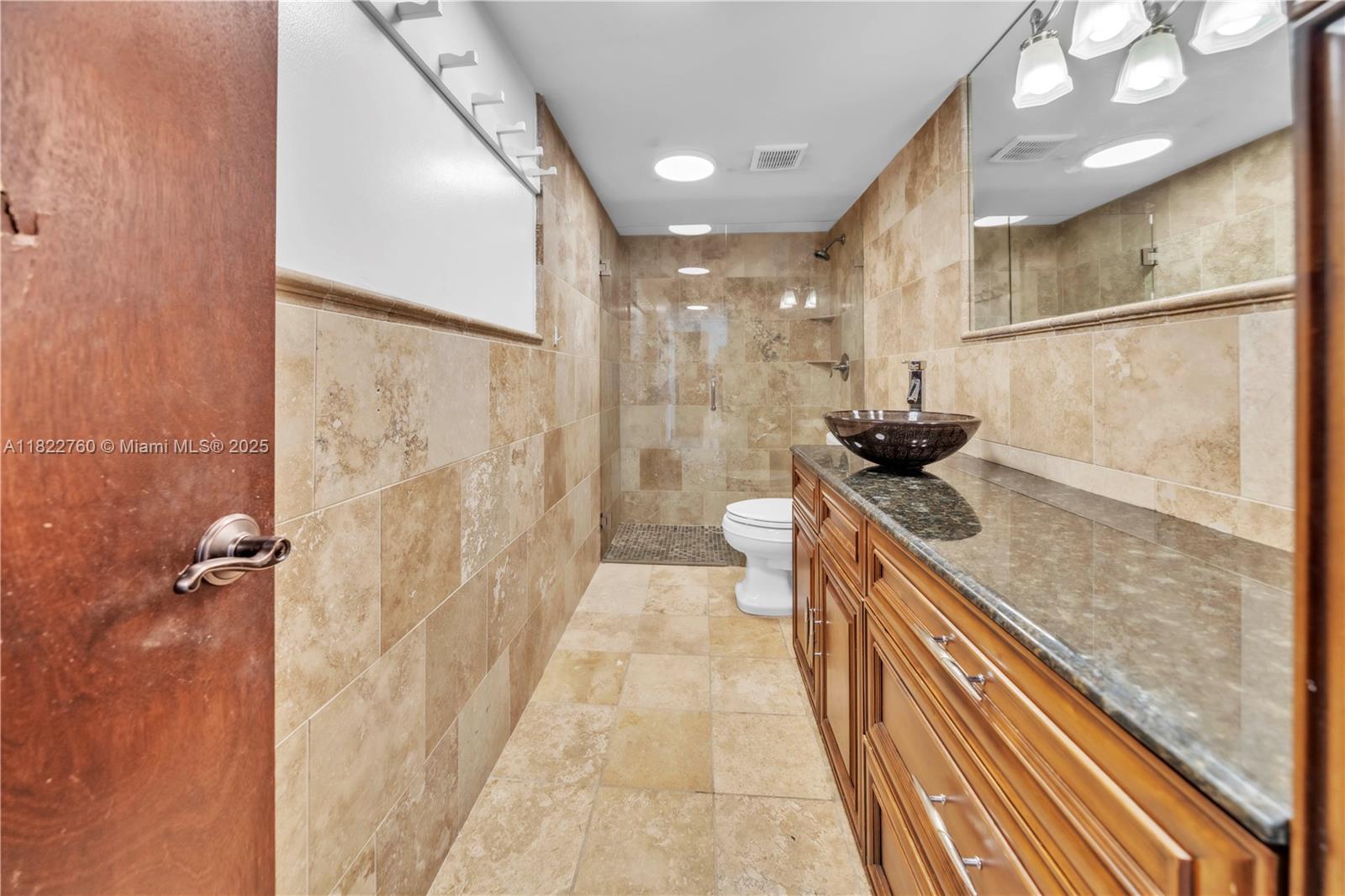 PELICAN LANDING CONDO - Residential Lease