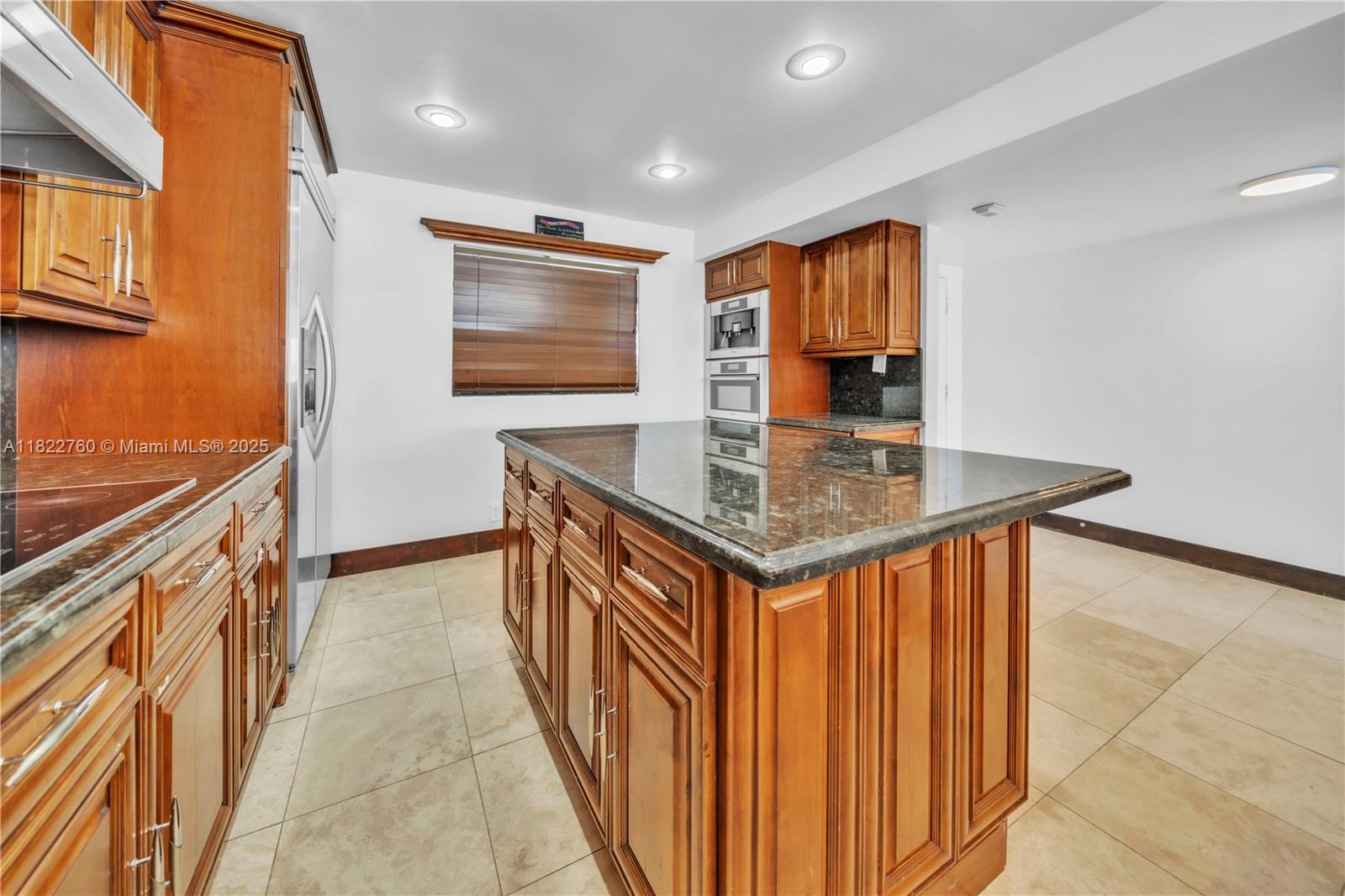 PELICAN LANDING CONDO - Residential Lease