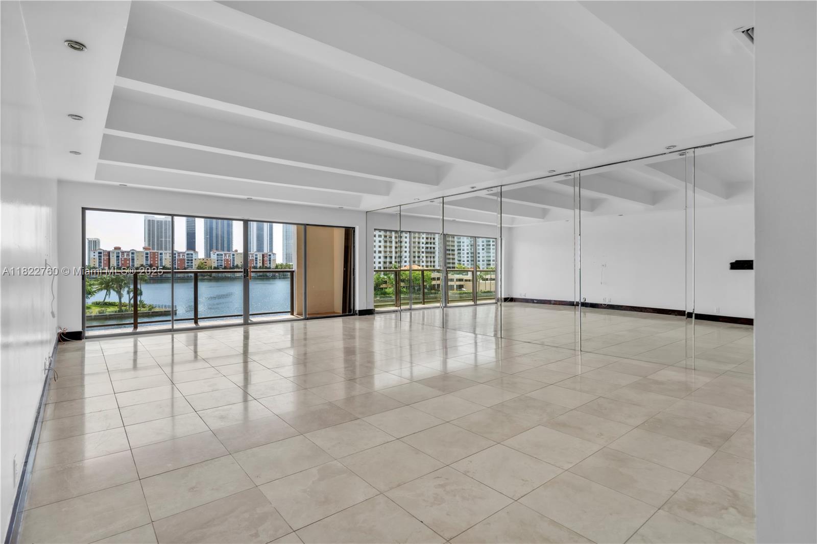 PELICAN LANDING CONDO - Residential Lease