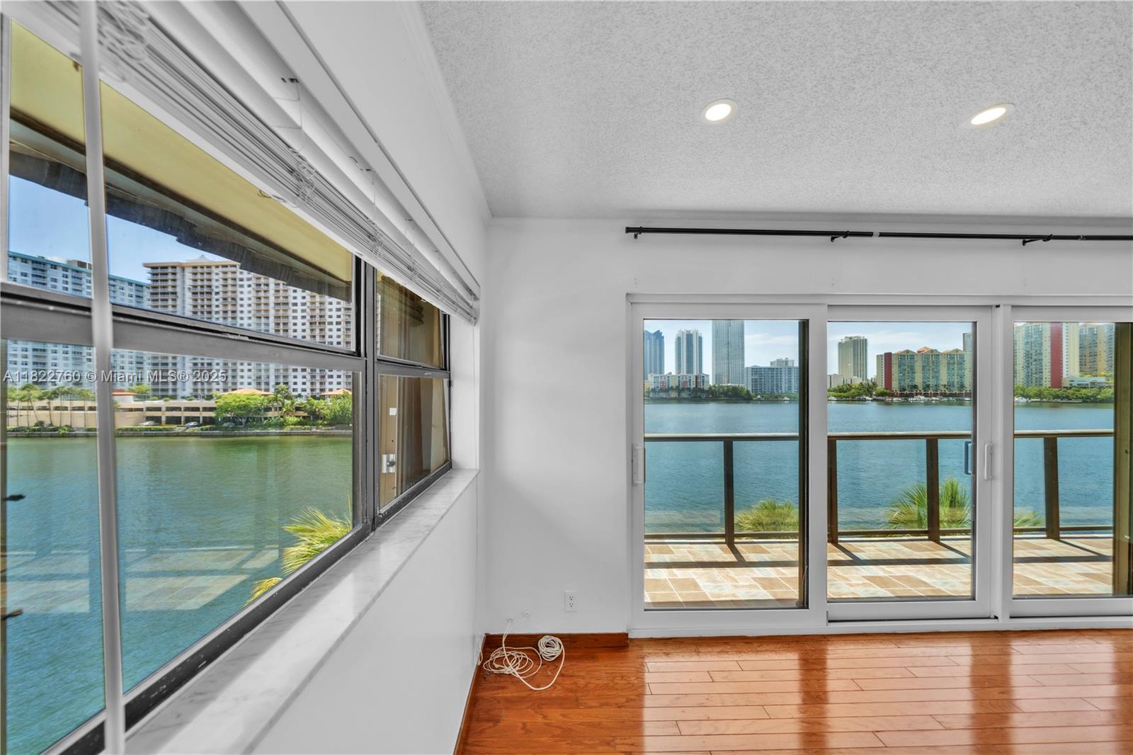 PELICAN LANDING CONDO - Residential Lease