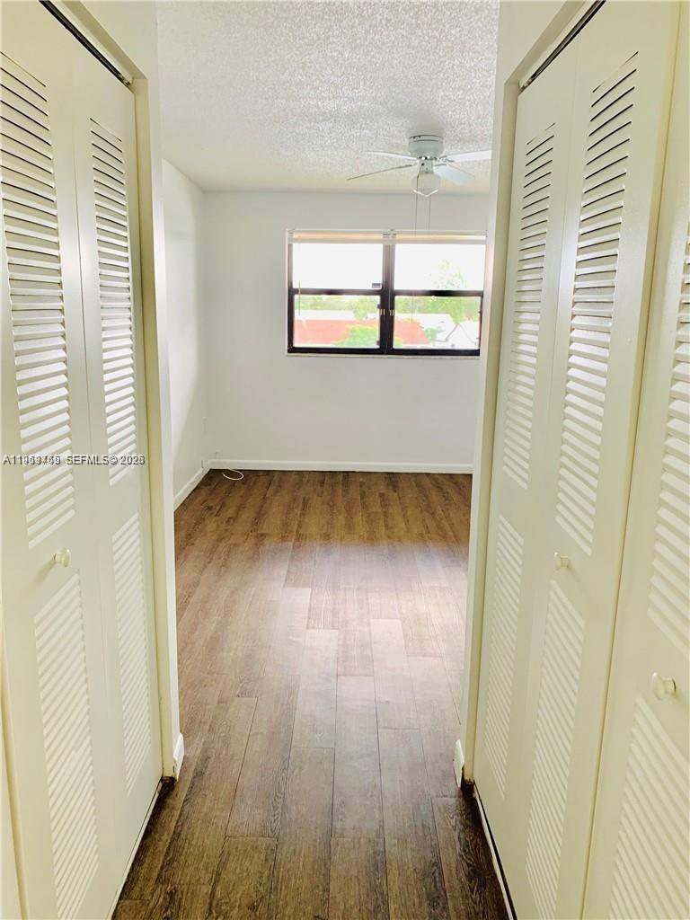 VILLAS DE VENEZIA CONDO - Residential Lease