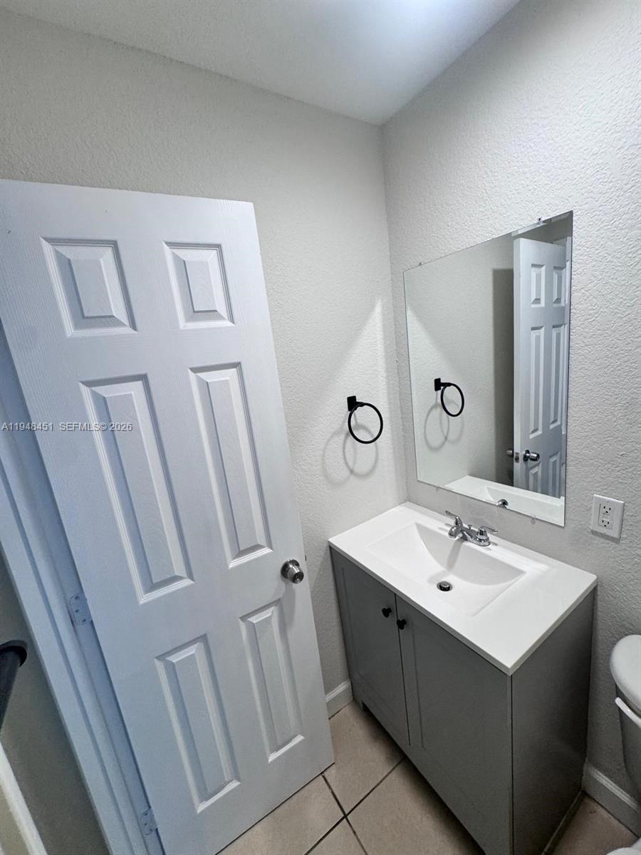 TOWNHOUSES OF PLANTATION - Residential