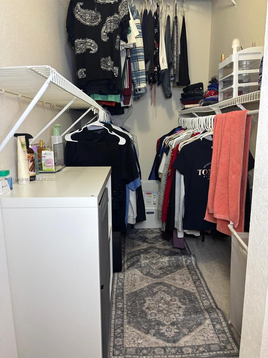 VILLAS OF PALOMINO CONDO - Residential Lease