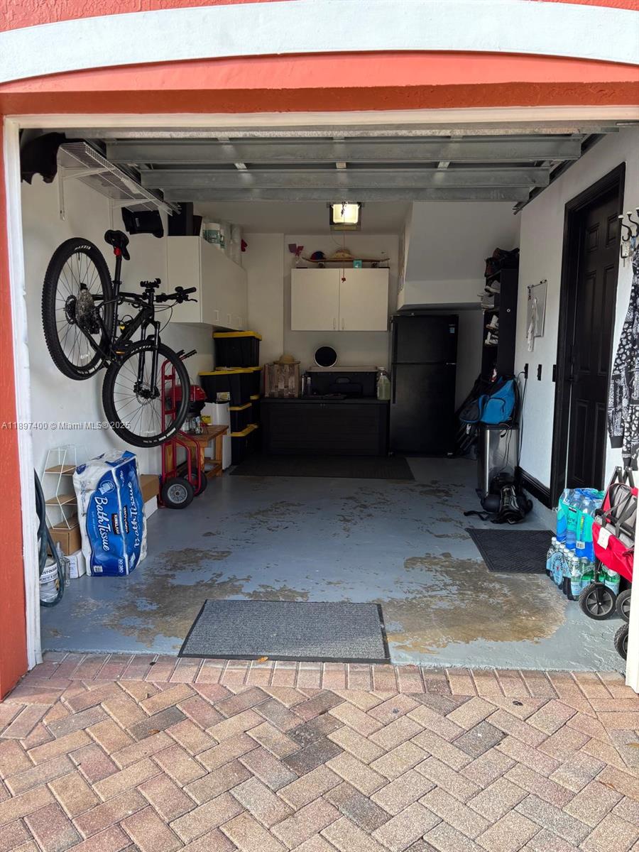 VILLAS OF PALOMINO CONDO - Residential Lease