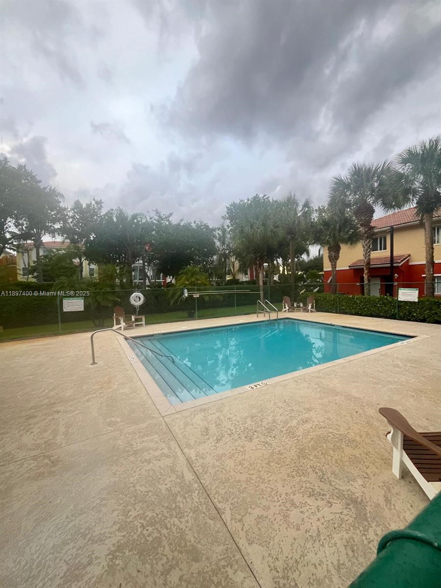 VILLAS OF PALOMINO CONDO - Residential Lease