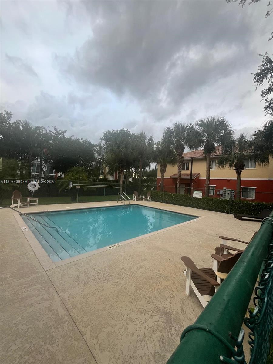 VILLAS OF PALOMINO CONDO - Residential Lease