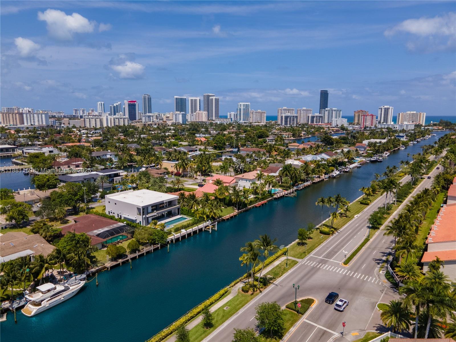 GOLDEN ISLES SEC D REPLAT - Residential