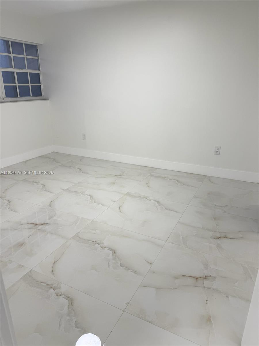 GRAND CANAL HOMES CONDO N - Residential