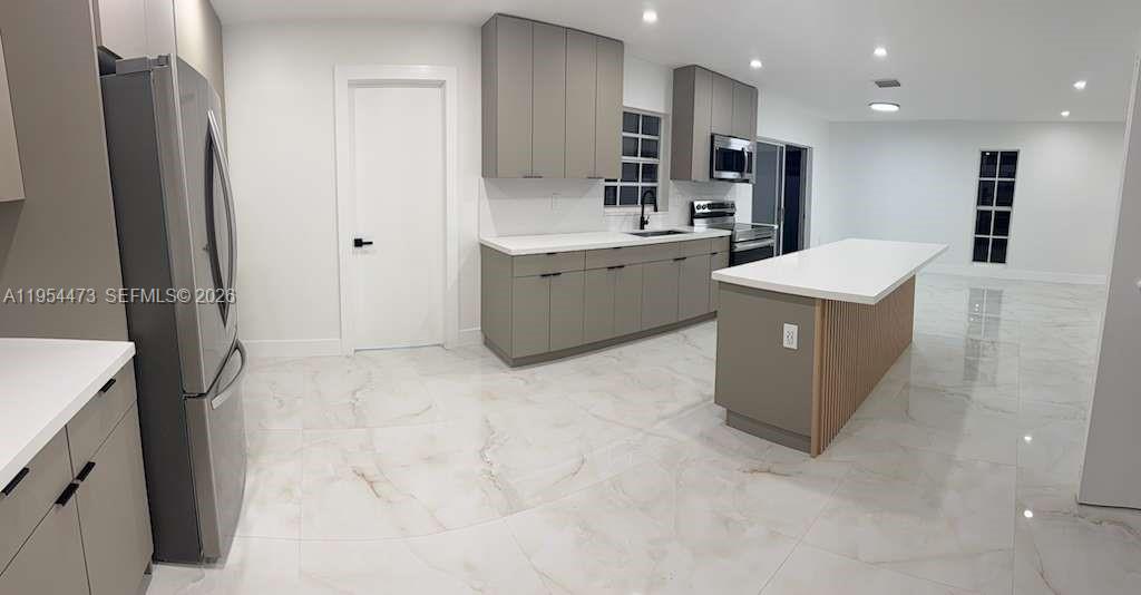 GRAND CANAL HOMES CONDO N - Residential