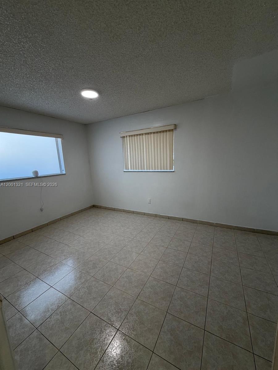 S MIAMI HEIGHTS ADDN C - Residential