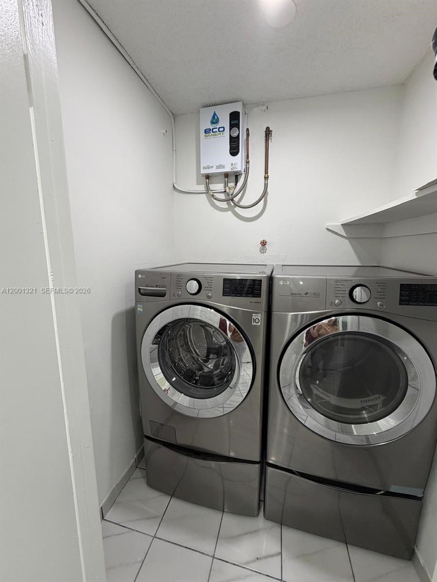 S MIAMI HEIGHTS ADDN C - Residential