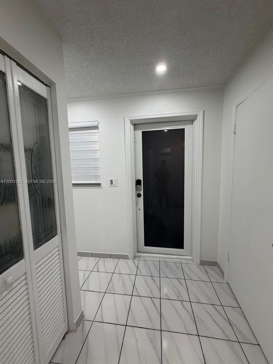 S MIAMI HEIGHTS ADDN C - Residential