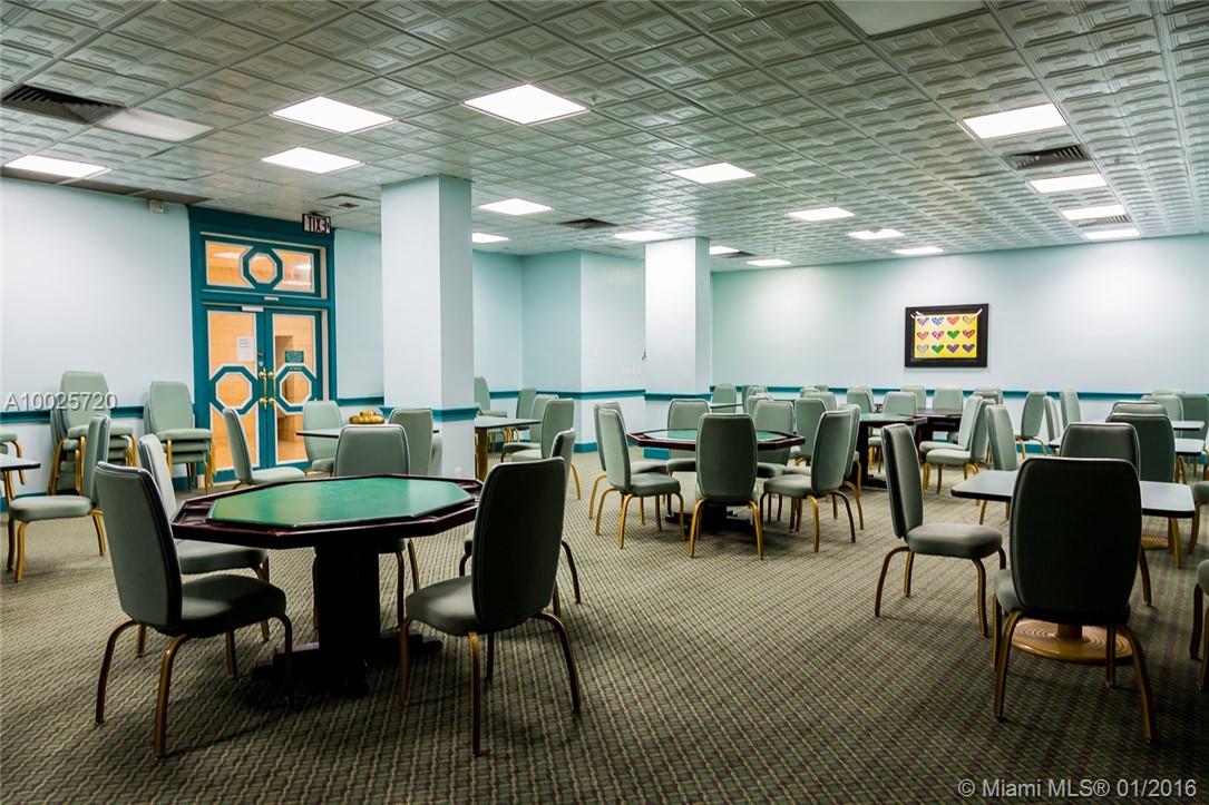 Parker Plaza - Residential Lease