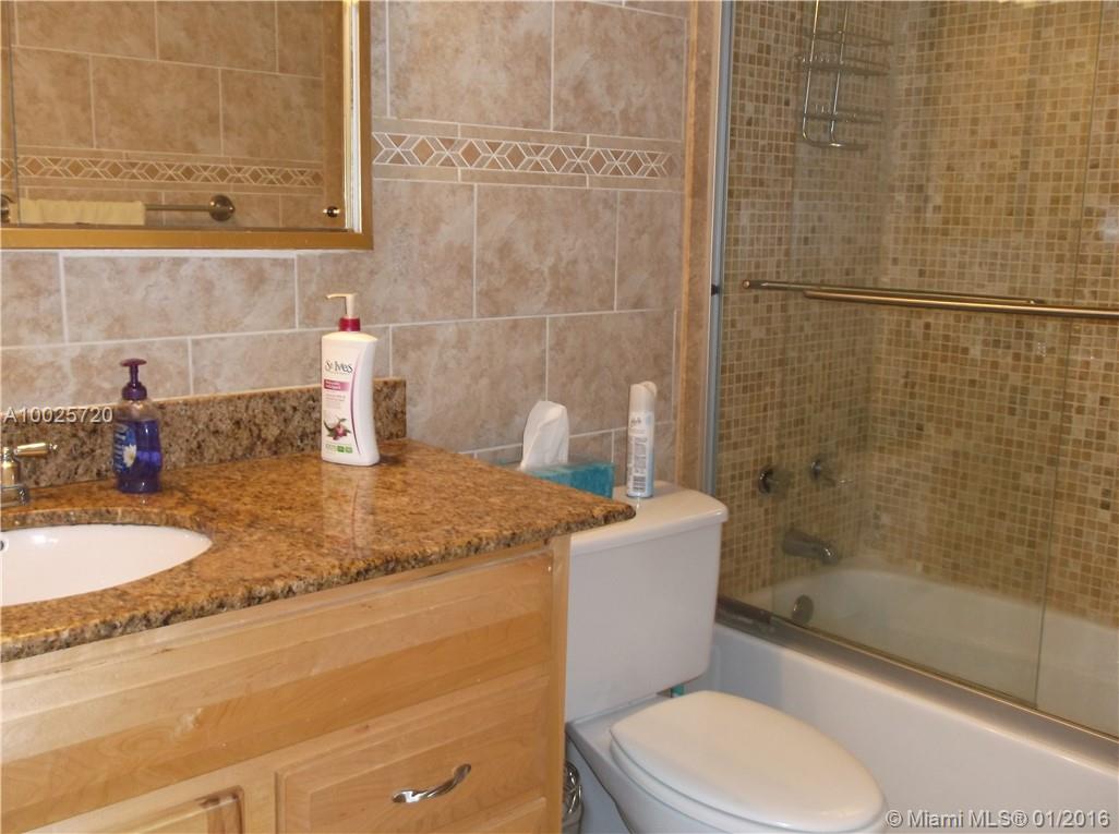 Parker Plaza - Residential Lease