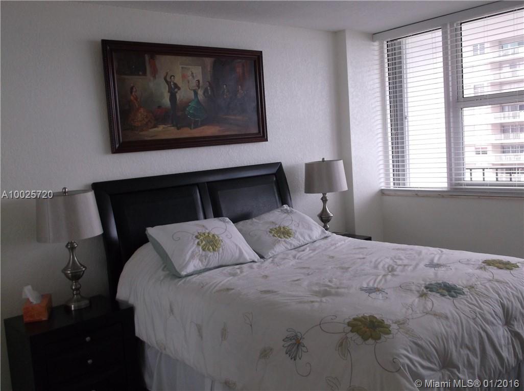 Parker Plaza - Residential Lease