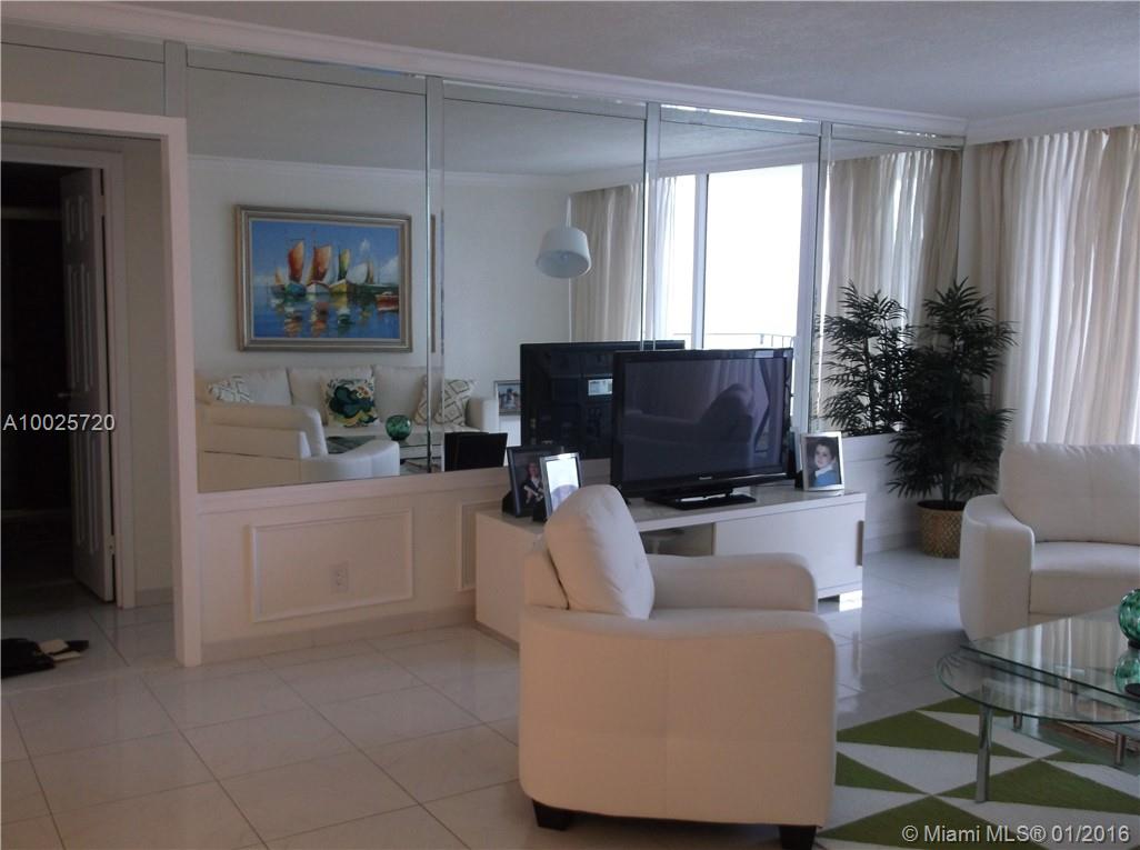 Parker Plaza - Residential Lease