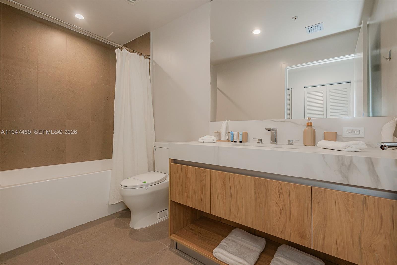 The Crosby - Residential