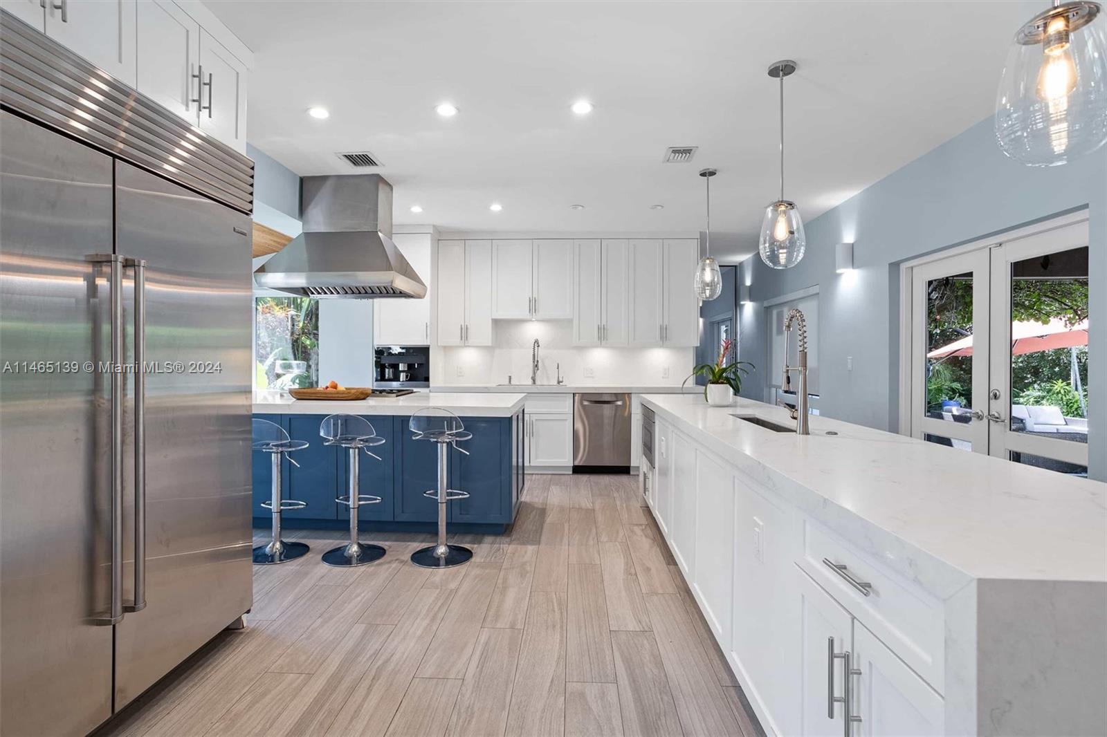 HELMS COUNTRY ESTATES RE- - Residential