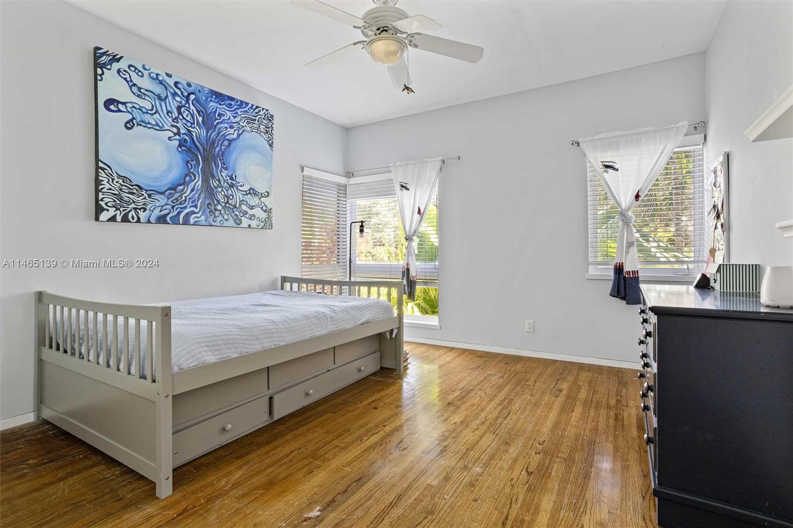 HELMS COUNTRY ESTATES RE- - Residential