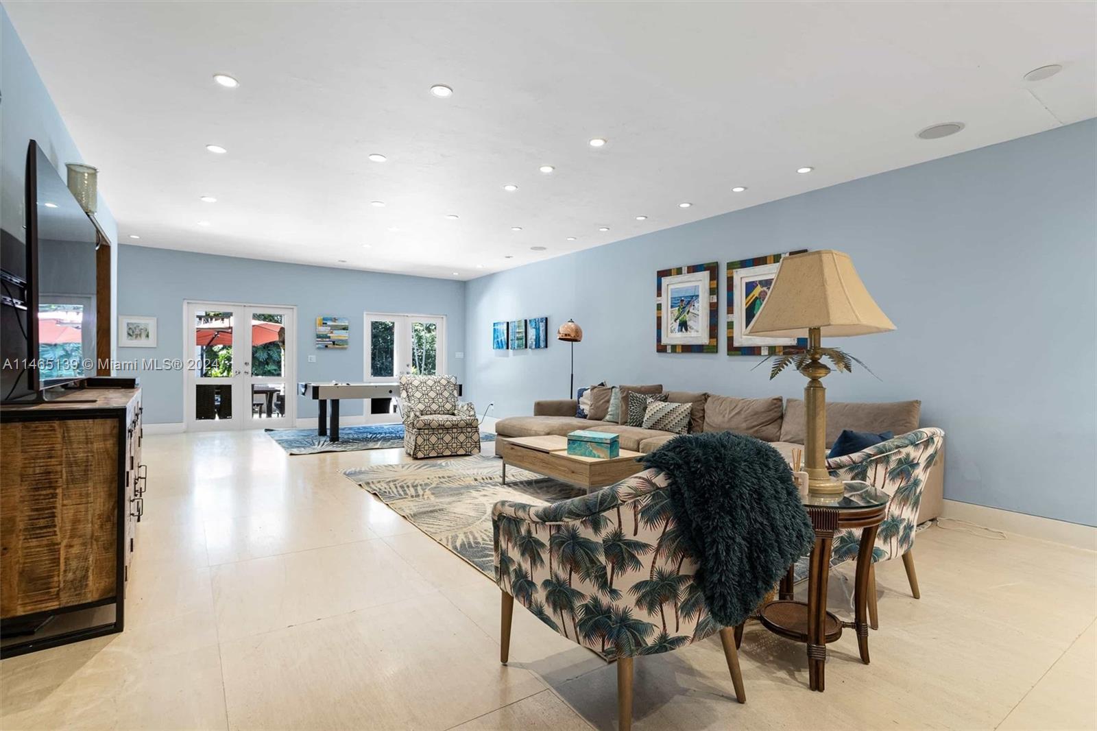 HELMS COUNTRY ESTATES RE- - Residential