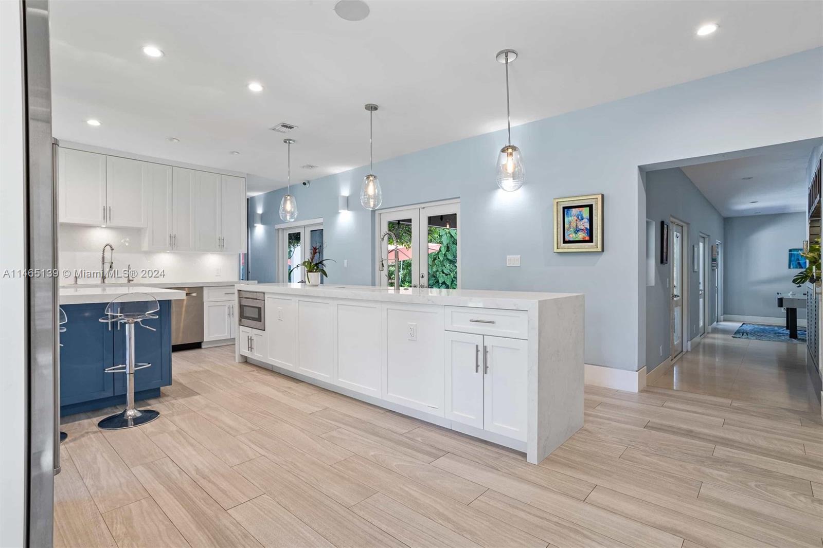 HELMS COUNTRY ESTATES RE- - Residential