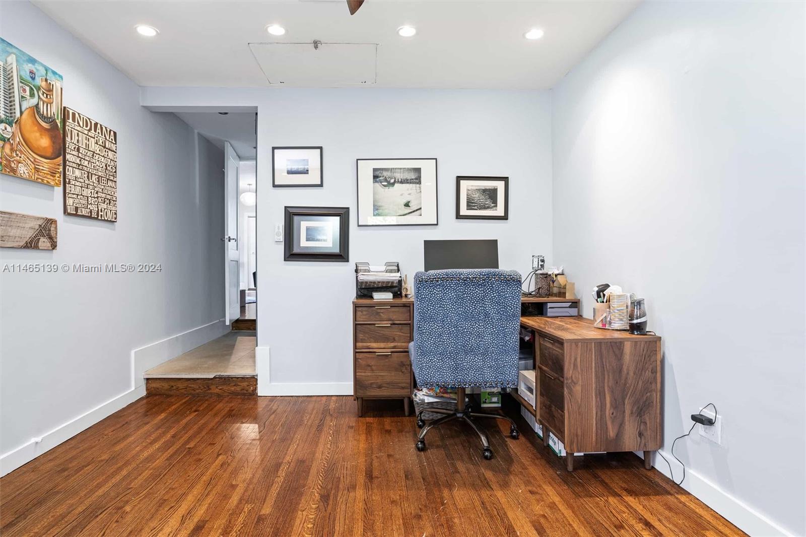 HELMS COUNTRY ESTATES RE- - Residential