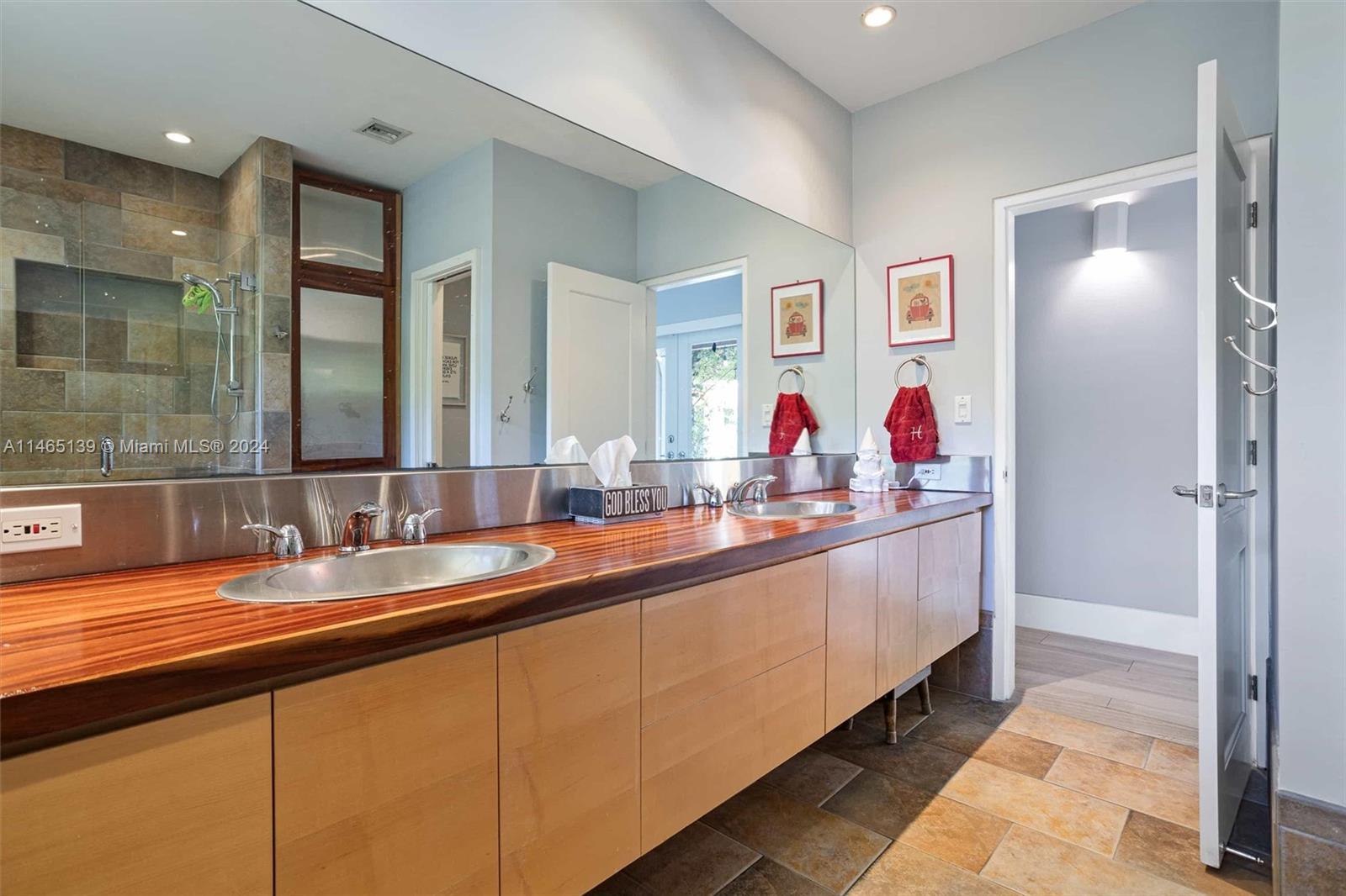 HELMS COUNTRY ESTATES RE- - Residential