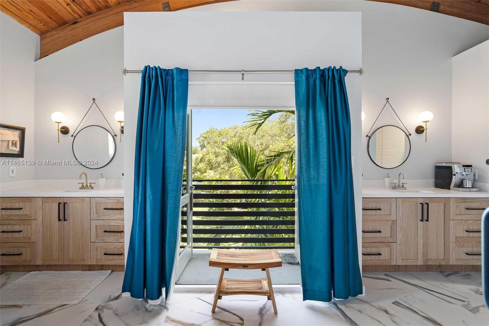 HELMS COUNTRY ESTATES RE- - Residential