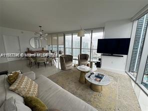 ICONBRICKELL CONDO NO 1 - Residential