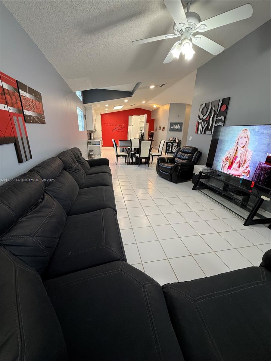 LAKES OF WESTERN PINES RE - Residential