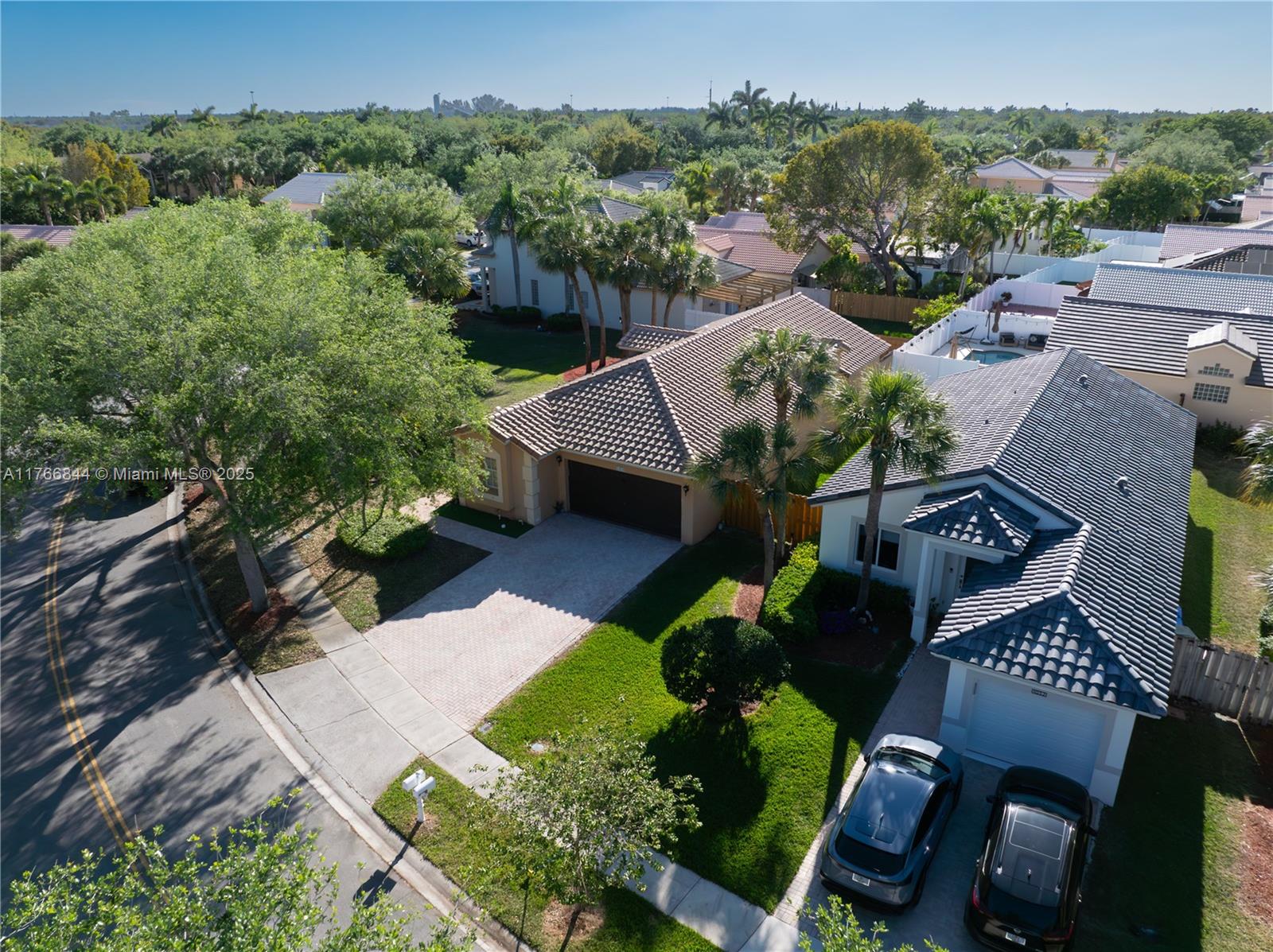 LAKES OF WESTERN PINES RE - Residential