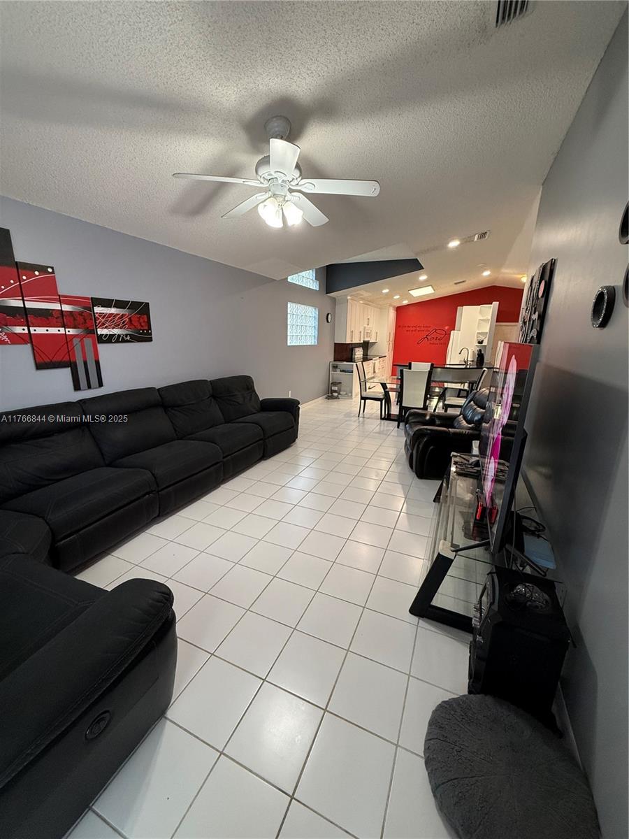 LAKES OF WESTERN PINES RE - Residential