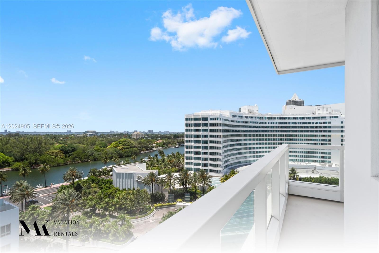 FONTAINEBLEAU III OCEAN C - Residential