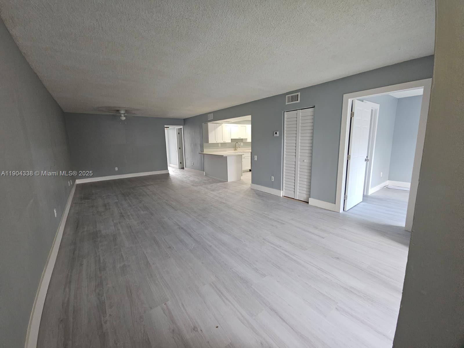 SNAPPER VILLAGE CONDO PHA - Residential Lease