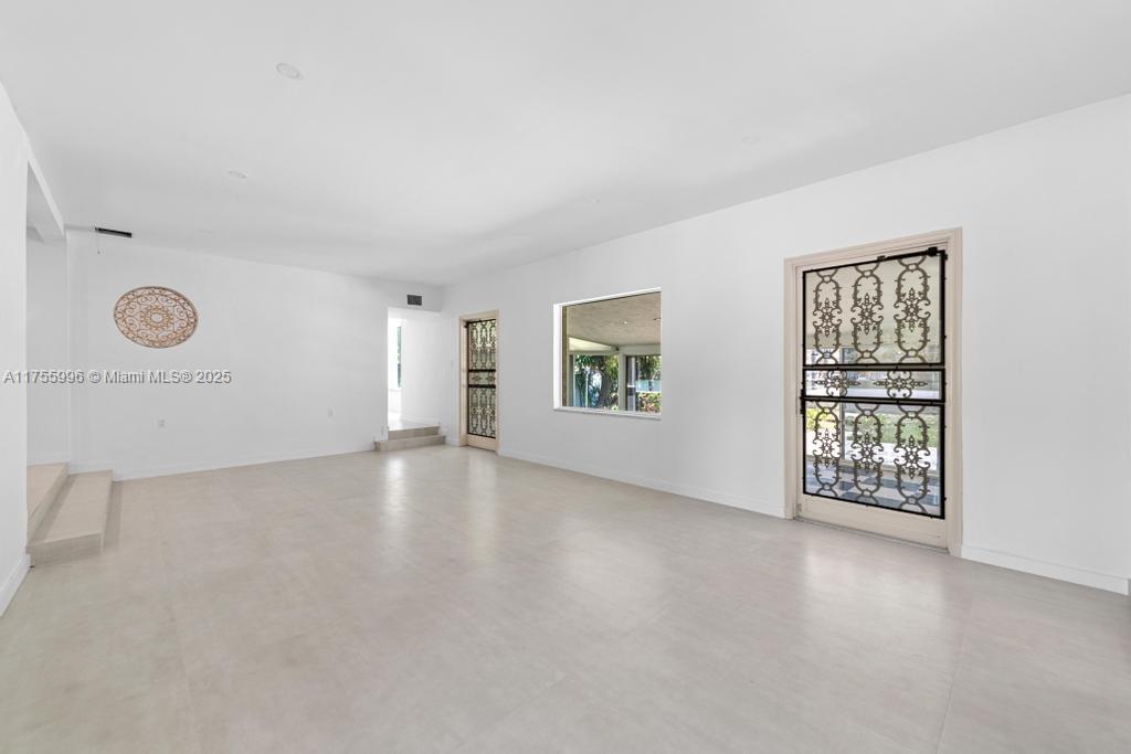 BEACH VIEW SUB - Residential Lease