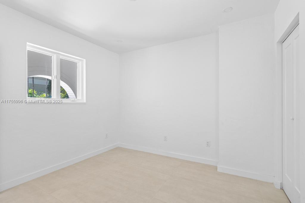 BEACH VIEW SUB - Residential Lease