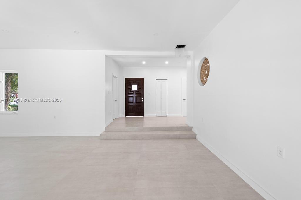 BEACH VIEW SUB - Residential Lease