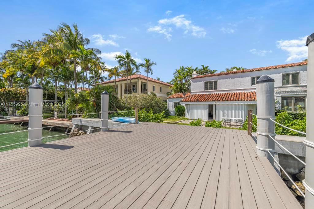 BEACH VIEW SUB - Residential Lease