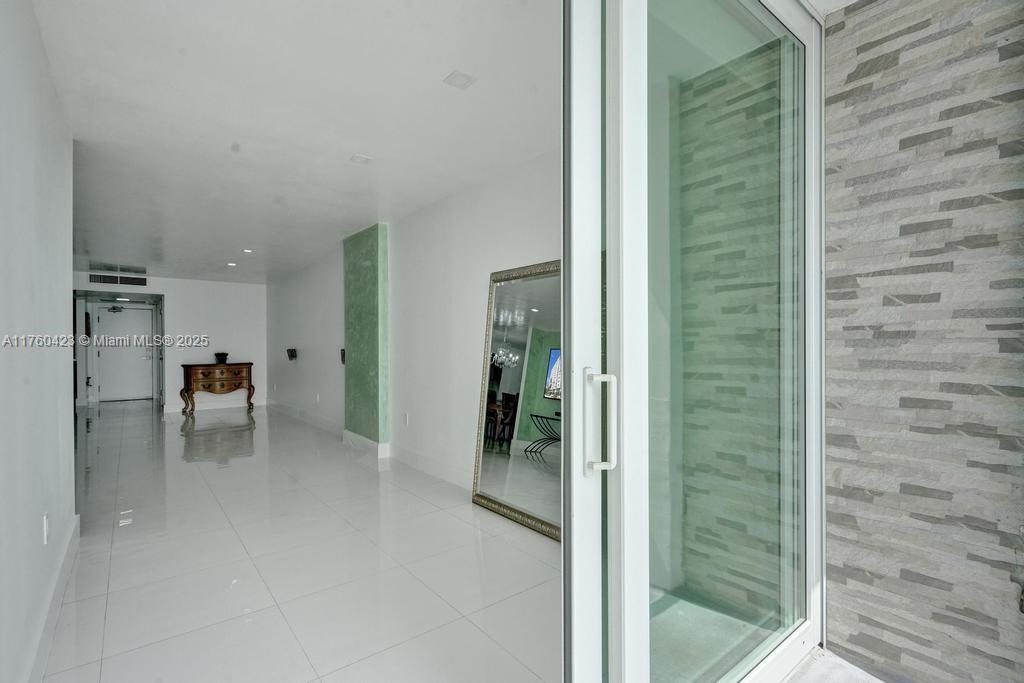 OCEAN PARK CONDO - Residential