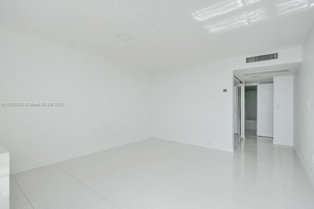 OCEAN PARK CONDO - Residential