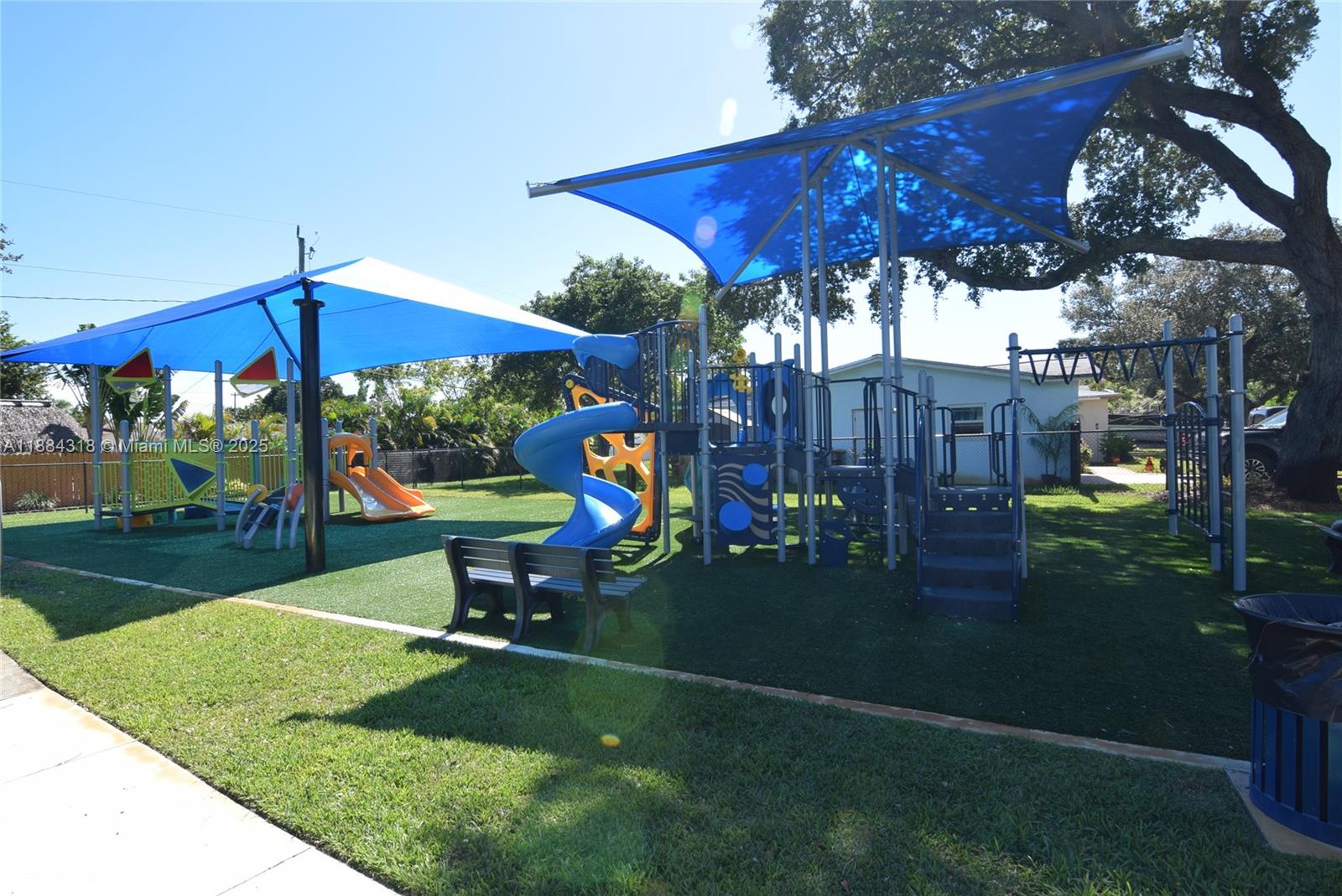 DANIA ESTATES - Residential Lease