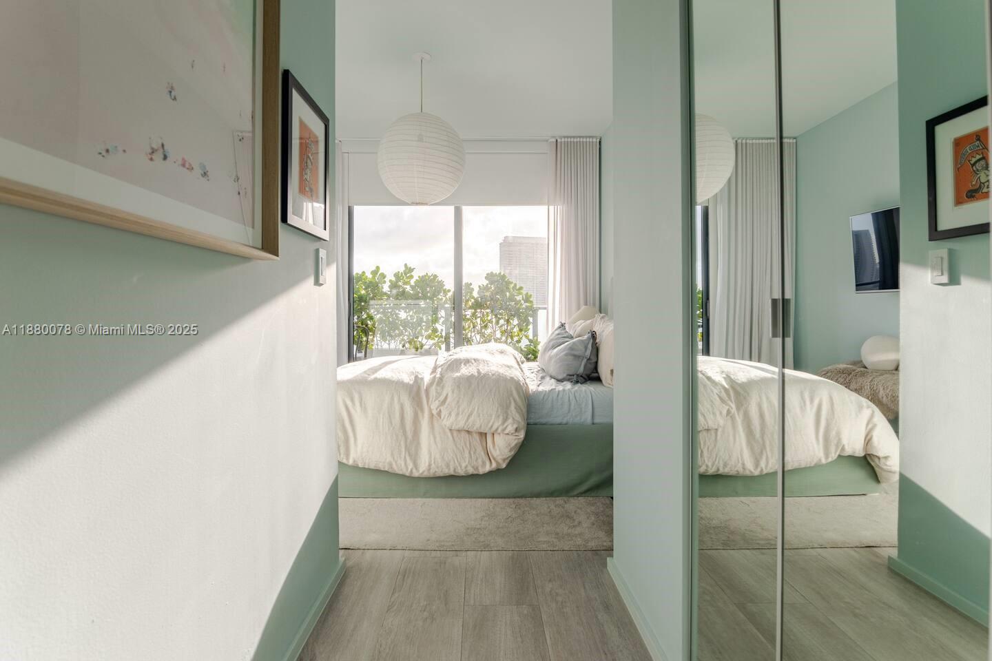 3401 MIDTOWN CONDO - Residential