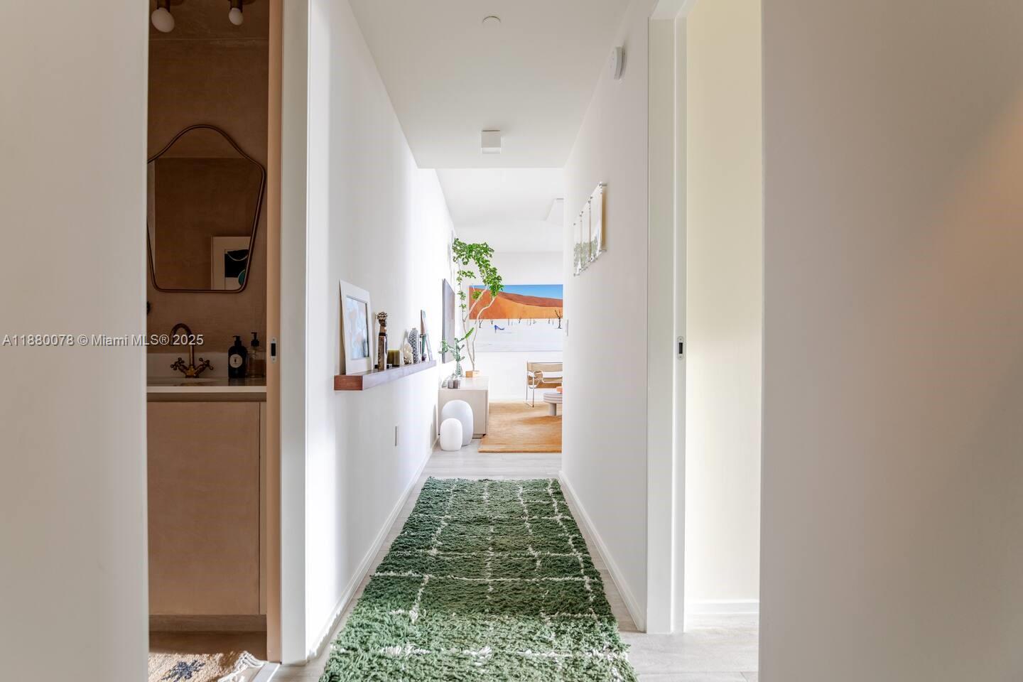 3401 MIDTOWN CONDO - Residential