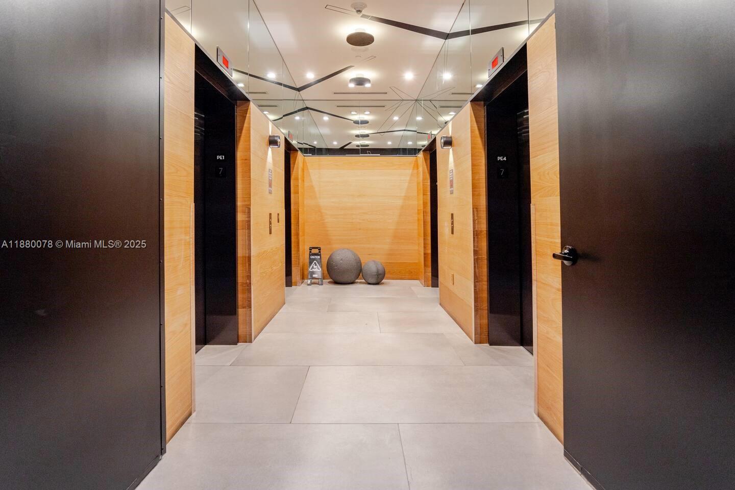 3401 MIDTOWN CONDO - Residential