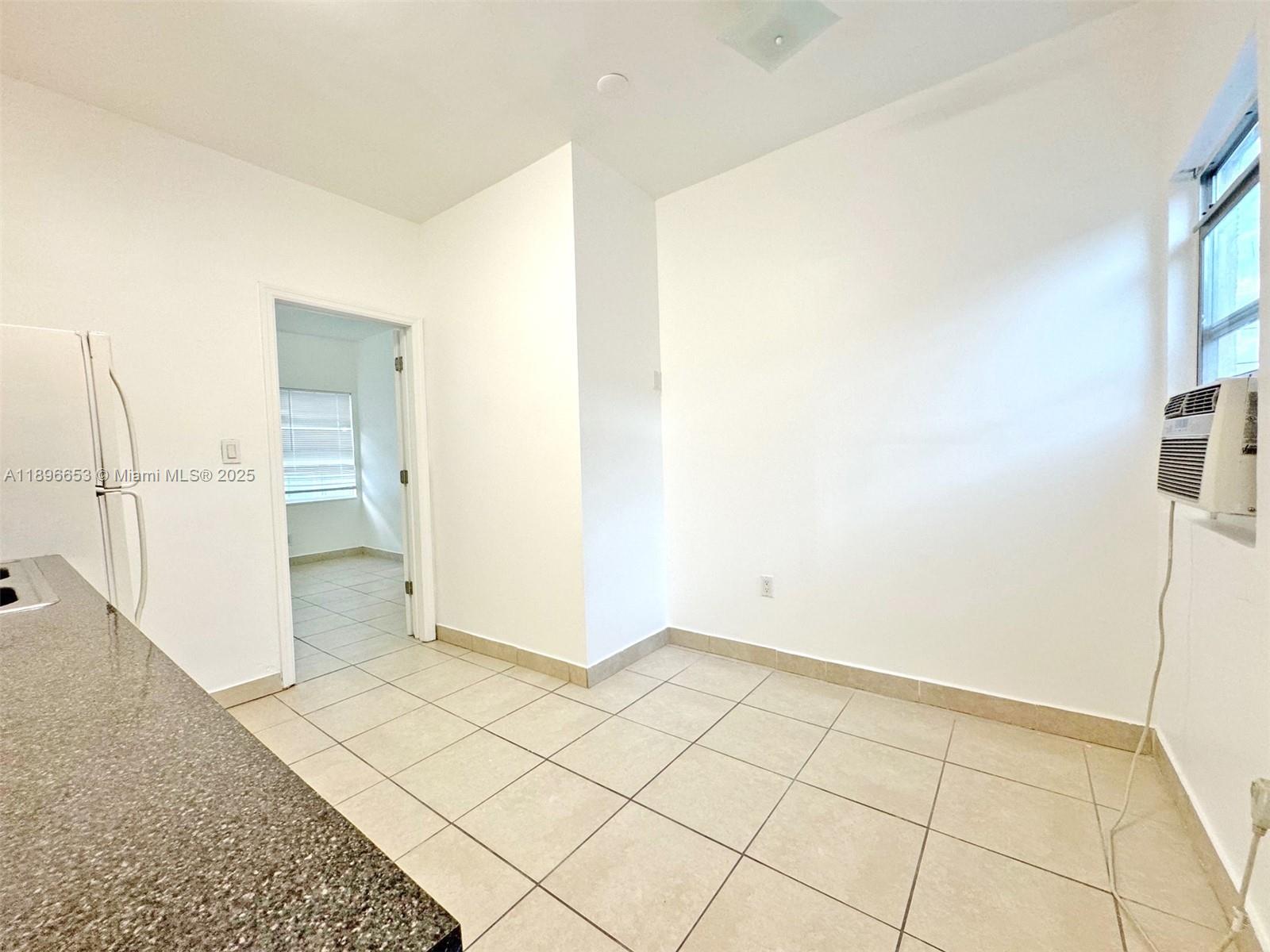 WESTLAWN - CORR PL - Residential Lease